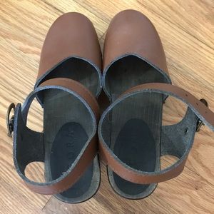 Nicora Vegan Clogs